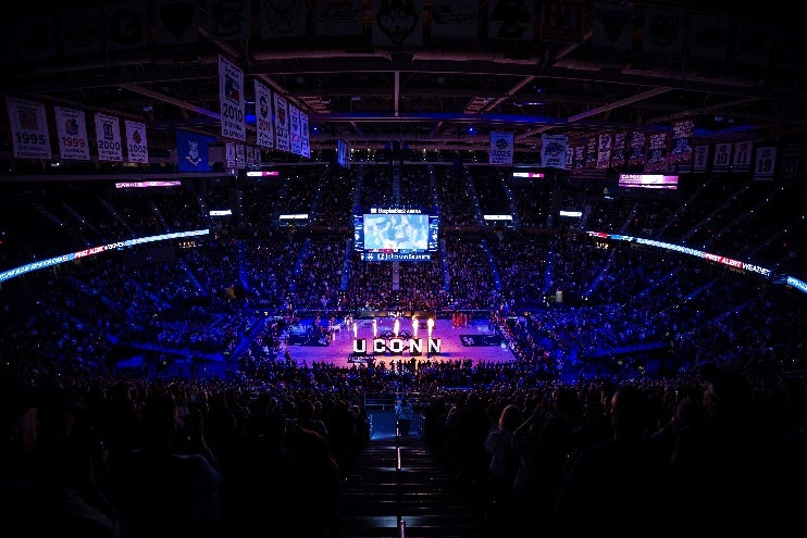 Single night suite rental at PeoplesBank Arena
