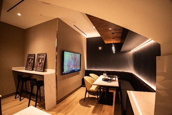 Private suite interior at PeoplesBank Arena